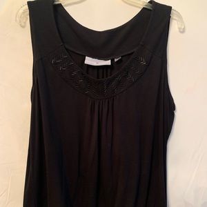 Avenue black blouse sleeveless